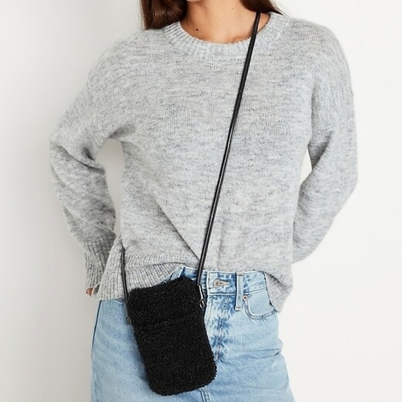 Old Navy • Sherpa Crossbody Bag - Picture 2 of 2